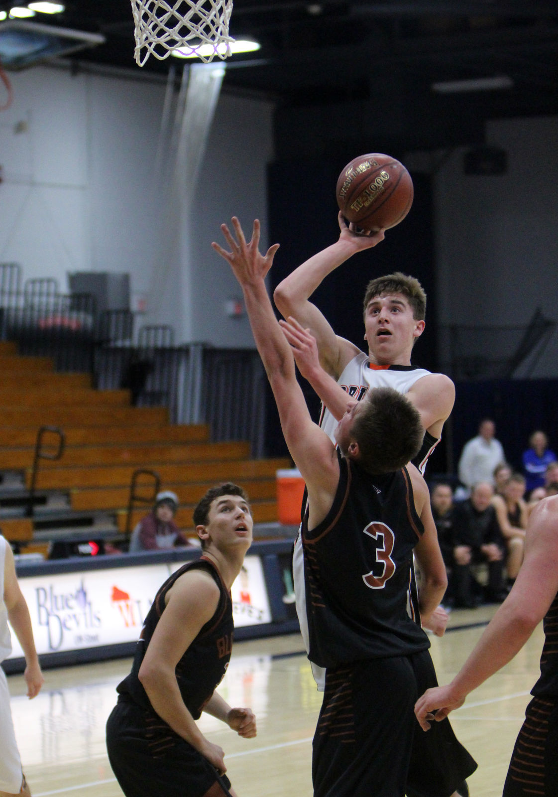 Bloomer boys basketball vs Stanley-Boyd at UW-Stout 12-1-18